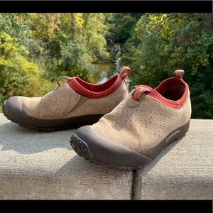 Merrell moc slip-on shoes women’s 9